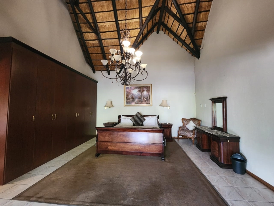 Commercial Property for Sale in Cashan North West